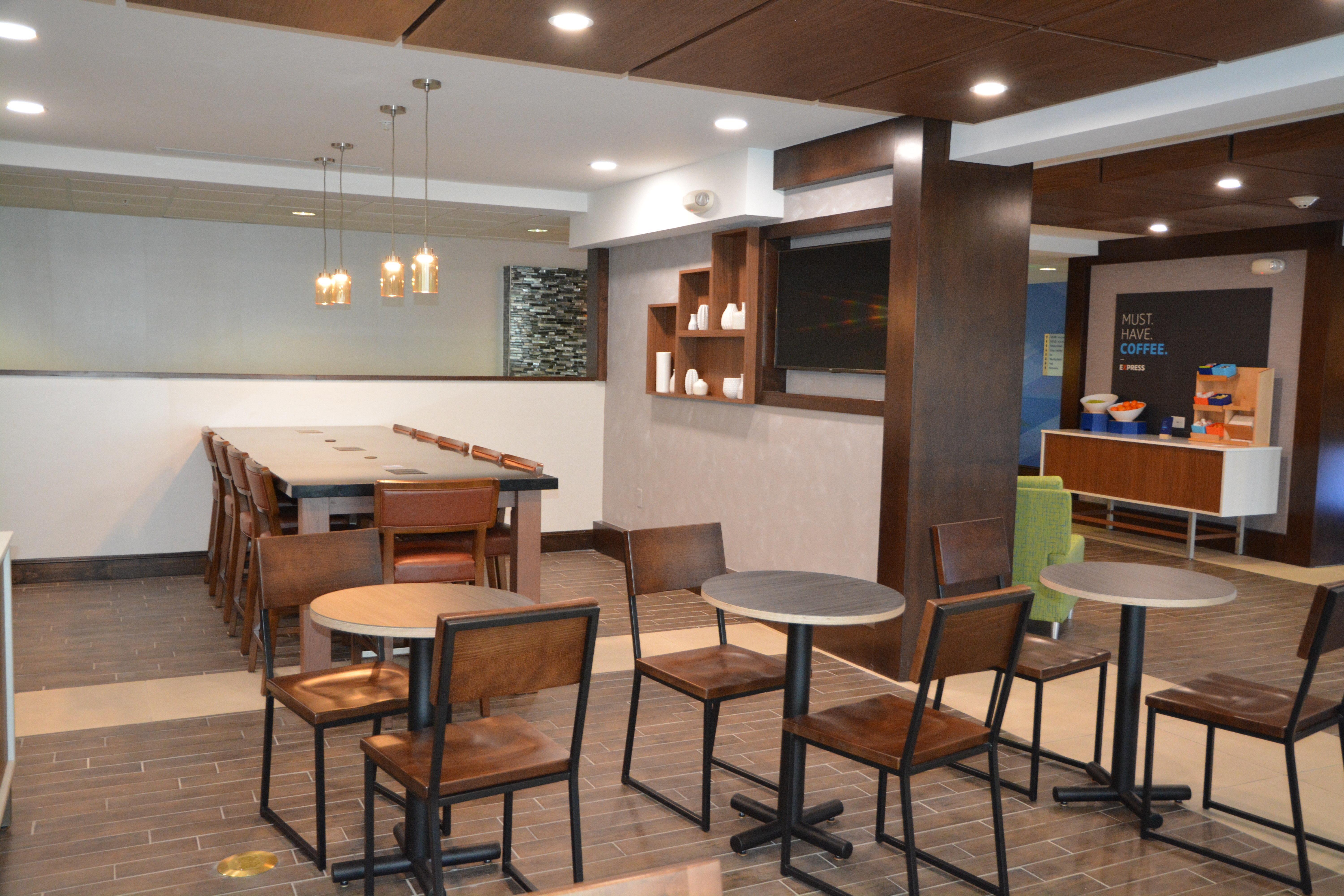 Holiday Inn Express & Suites Caryville By Ihg Buitenkant foto